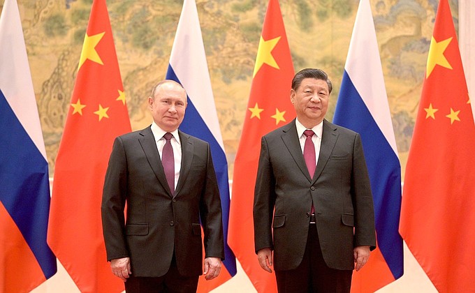 Putin and Xi meet on the occasion of the opening of the Winter Olympics in Beijing.