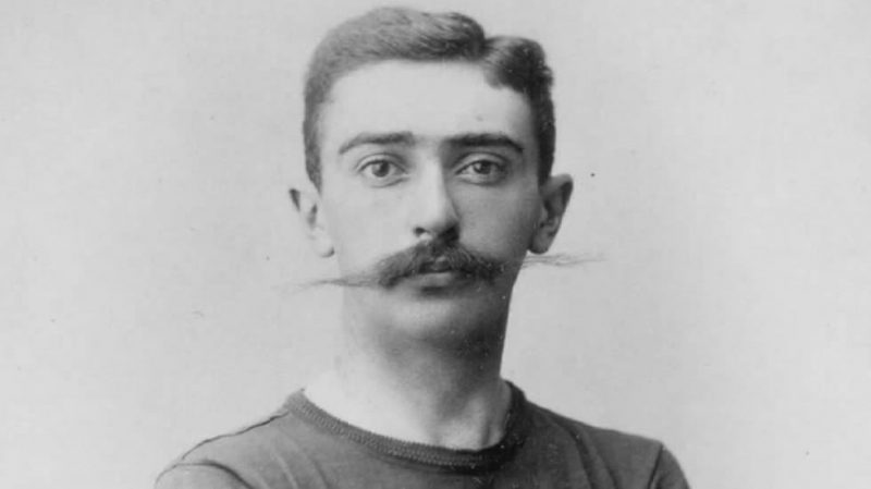 Pierre de Coubertin at the time he writes the "English Education" and begins to outline the ideology of the "Olympic Spirit."