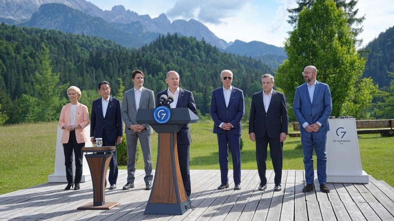 Scholz speaks to the press at the G7 2021 in Elmau