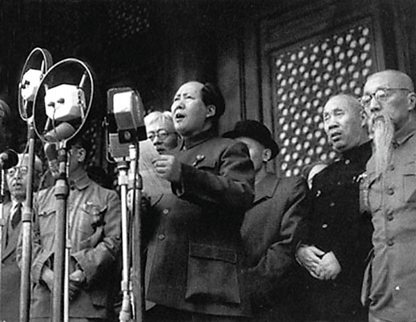 Mao at the head of the party-army and his new mandarinate proclaims the "people's republic" on October 1, 1949.