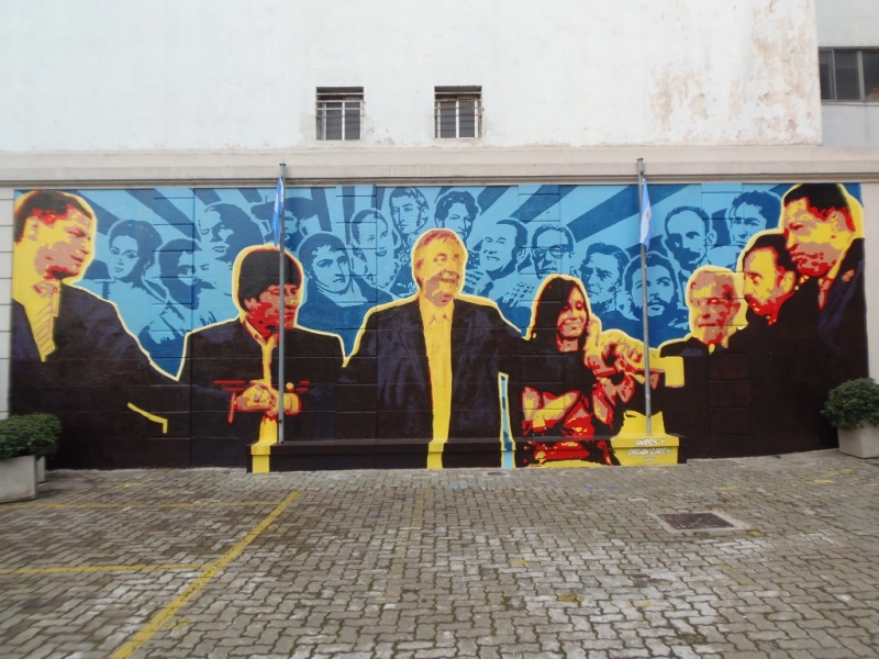 Allegorical mural of the "Patria Grande" with a selection of national heroes at the Casa de la Cultura, Buenos Aires.