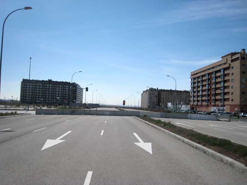 The Green Deal in the cities requires transforming the desolate avenues of the PAUs to, by means of teleworking, turn them into a base for a proximity demand.