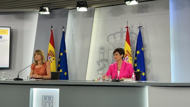The Minister of Education, Pilar Alegría, presents the new vocational training after the council of ministers.