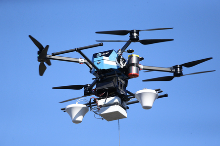Antena dron militar 5G