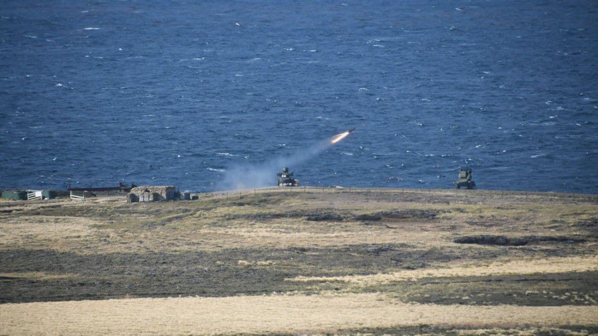Ejercicios británicos con misiles en Malvinas.