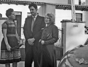 G,. Munis  y Natalia Sedova.