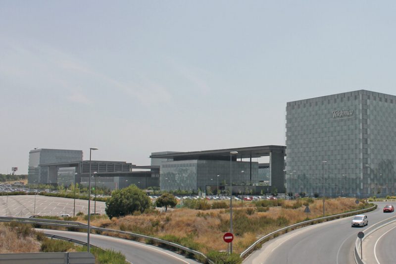 Telefónica, primer intento -fallido- de llevar a los trabajadores a una reducción de jornada y salario
