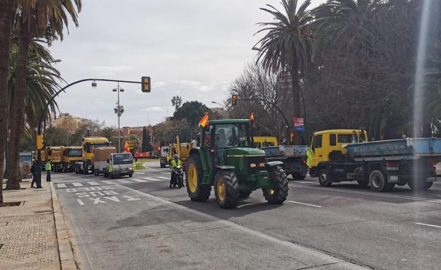 Tractores y camiones toman hoy Málaga